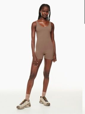 ⚡️Aritzia TNAction Bodysuit in Taupe